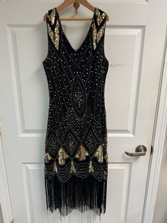 Unbranded Dresses & Skirts - Black & Gold Beaded Fringe Evening Dress M